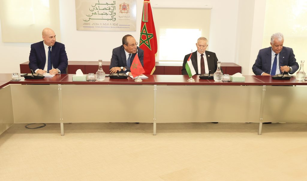 Le président du CESE reçoit une délégation de l’Organisation de libération de la Palestine