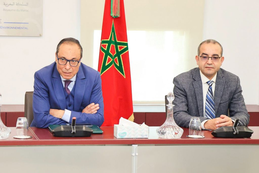 السيد رئيس المجلس الاقتصادي والاجتماعي والبيئي يناقش مع السيد رئيس اللجنة الفرعية التي تعنى بتتبع شروط وظروف تطبيق القانونين التنظيميين رقم 44.14 و64.14 سبل تطوير آليات الديمقراطية التشاركية