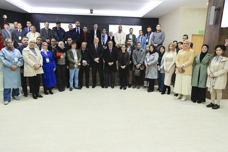 Dans le cadre de son programme « les lundis jeunesse », le Conseil économique, social et environnemental (CESE) a accueilli, le lundi 09 février 2026, un groupe d’étudiants en master « législation et fonctionnement des institutions constitutionnelles et politiques » de la Faculté des sciences juridiques, économiques et sociales de Salé.