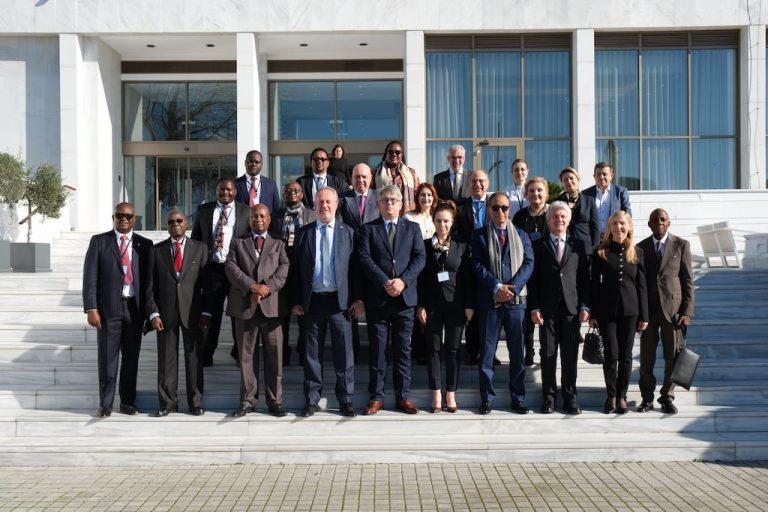 L’UCESA plaide pour une coopération renforcée entre faîtières africaine et internationale afin de promouvoir une transition juste et une justice sociale